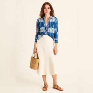 BCBG MaxAzria collection blue & white global ikat print oversized silk shirt. XS